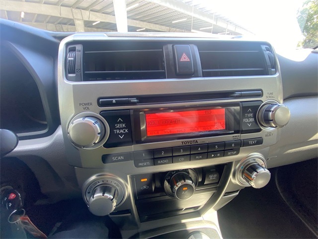 2013 Toyota 4Runner SR5 4WD photo 8
