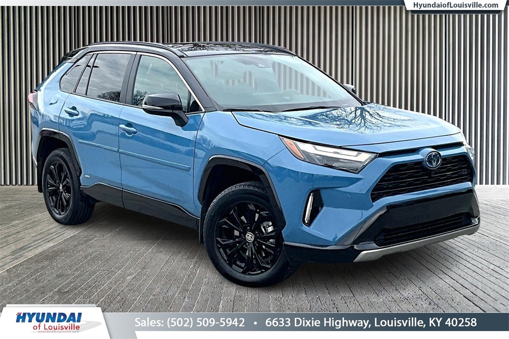 2024 Toyota RAV4 XSE's photo