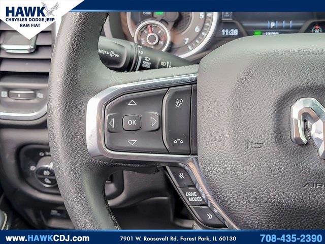 2025 RAM 1500 - Image 15