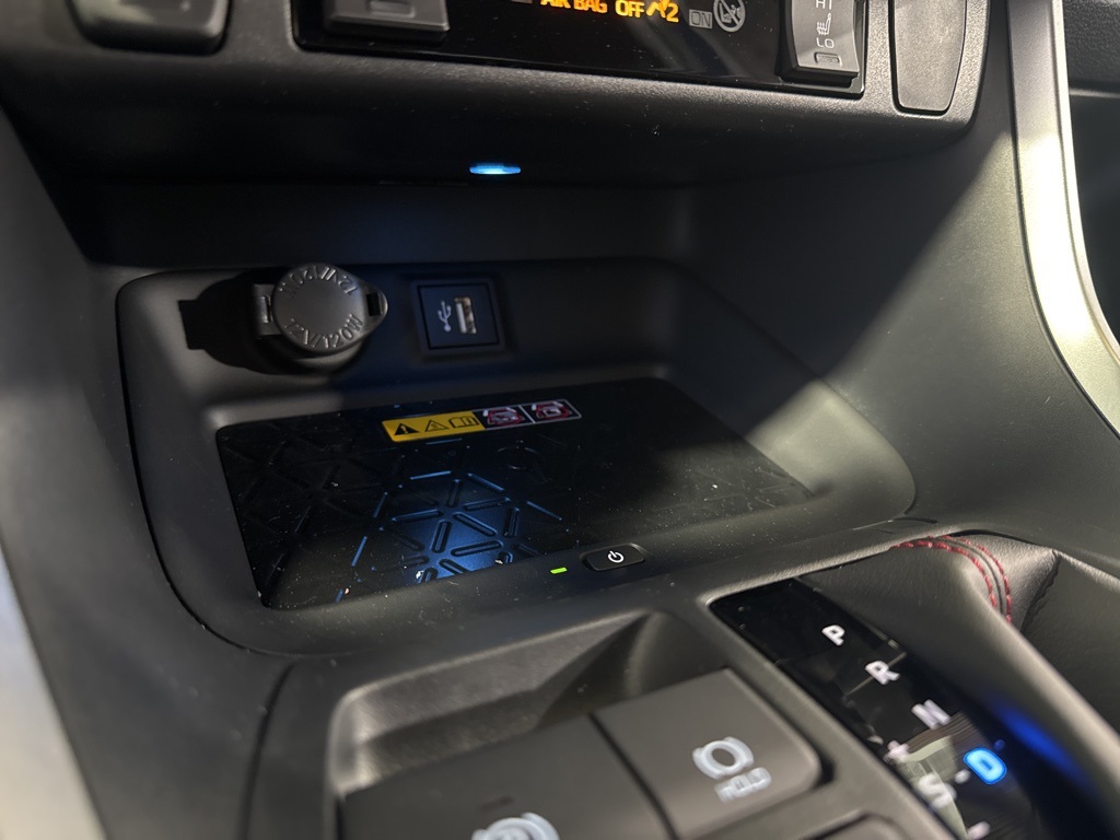 2025 Toyota RAV4 Hybrid XSE photo 40