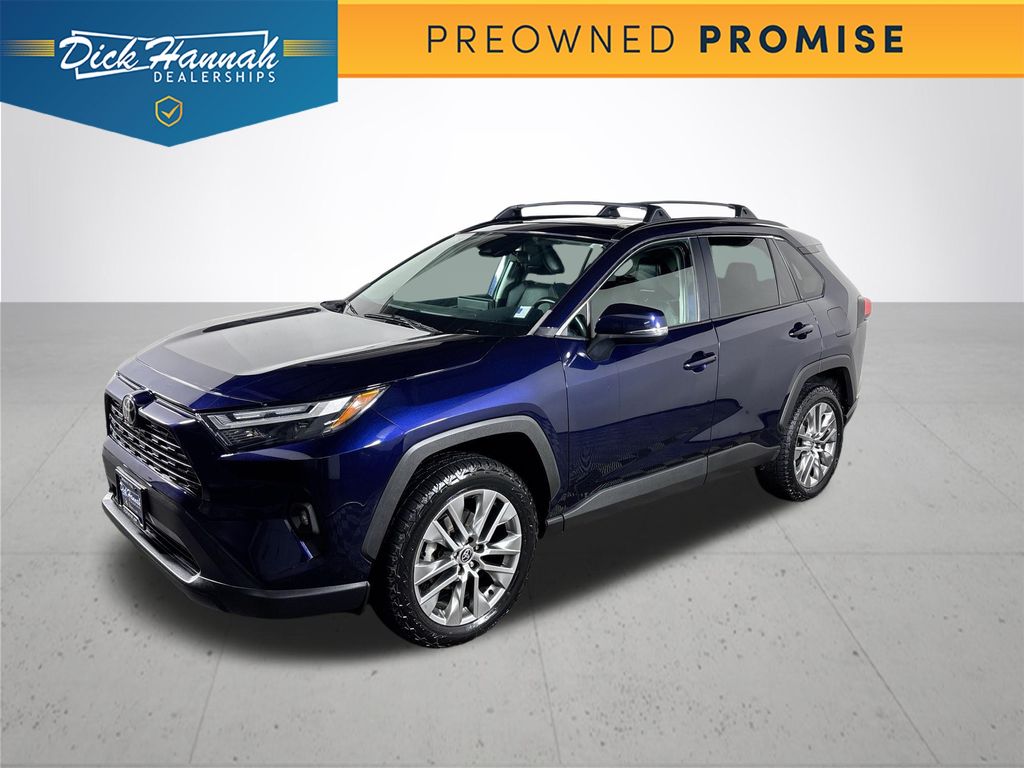 2022 Toyota RAV4 XLE Premium's photo