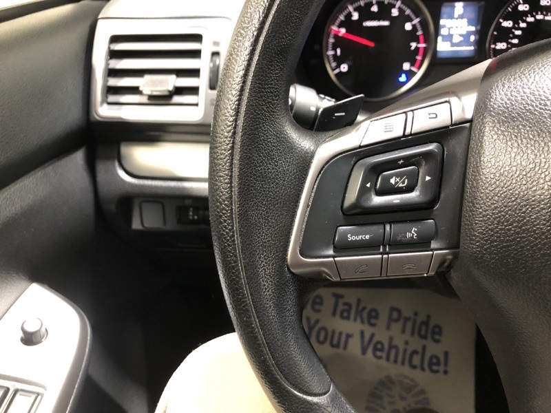 2015 Subaru Crosstrek 2.0i Premium photo 22
