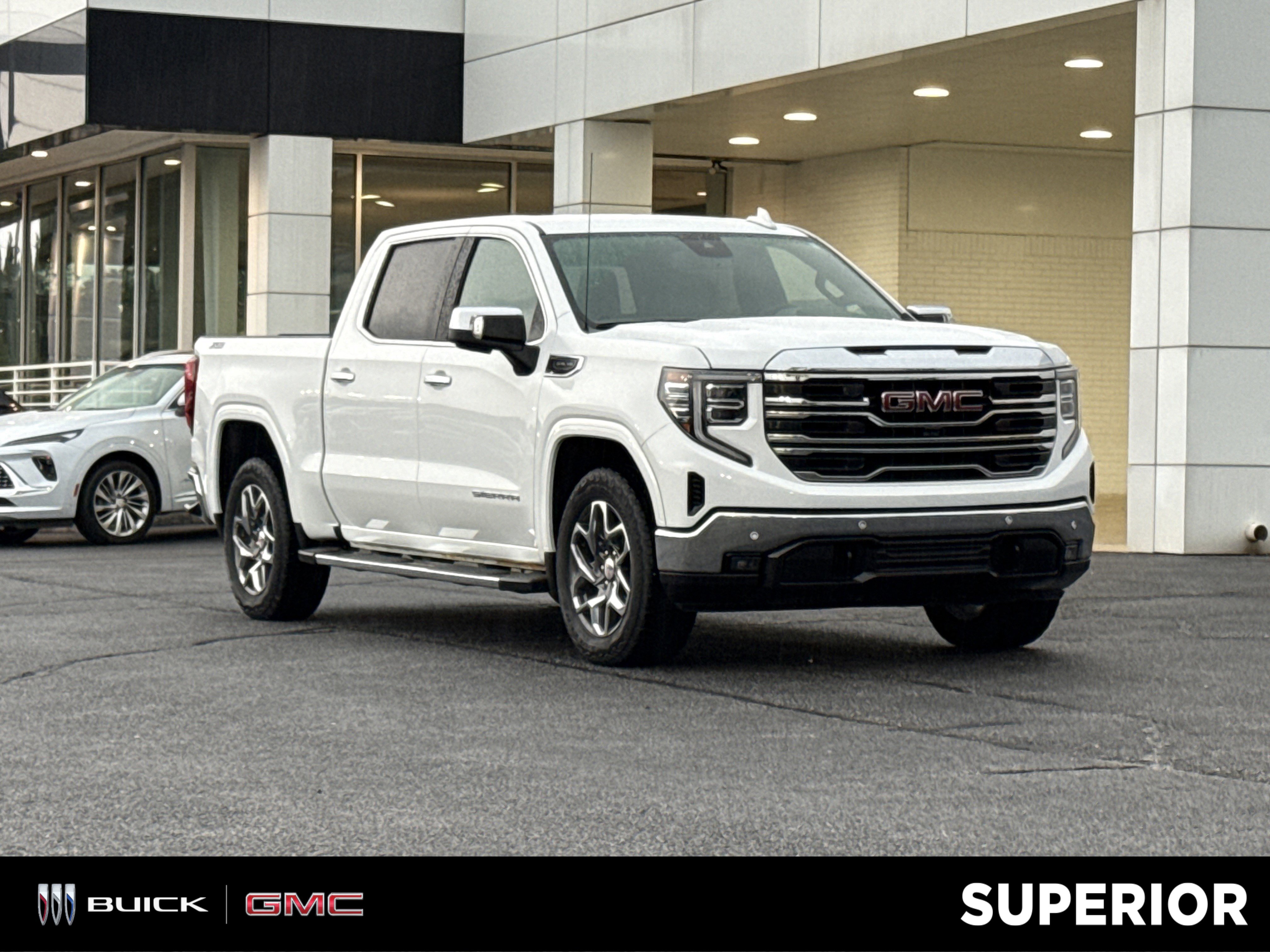2025 GMC Sierra 1500 SLT