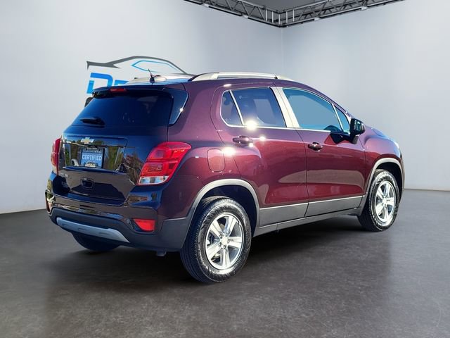 2022 Chevrolet Trax LT photo 3