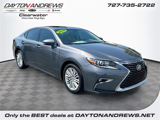 2016 Lexus ES