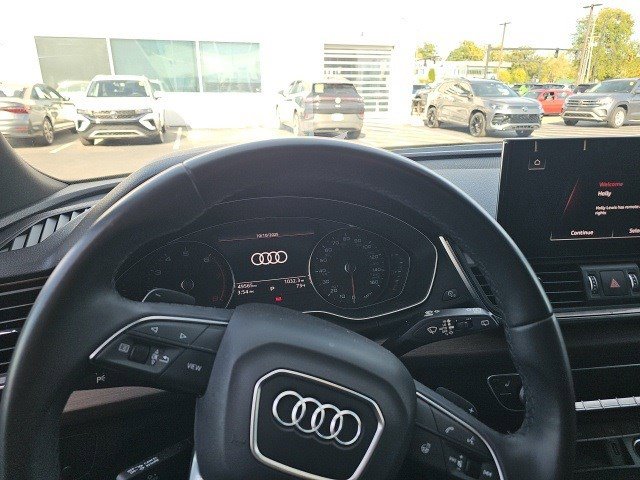 2022 Audi Q5 Sportback Premium 45 TFSI S line photo 4