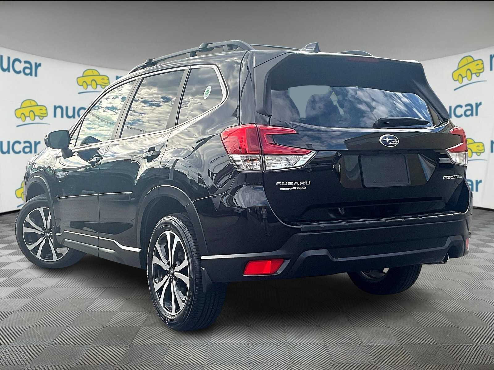 2023 Subaru Forester Limited photo 3