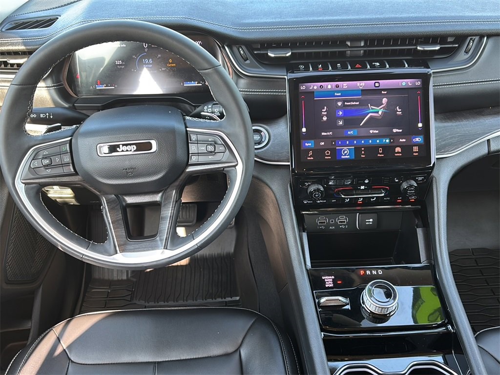 2023 Jeep Grand Cherokee Limited photo 16