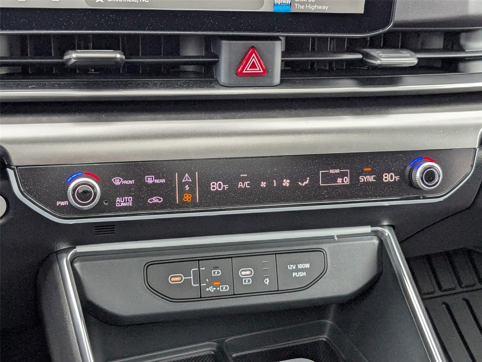 2025 Kia Carnival SX Prestige photo 23
