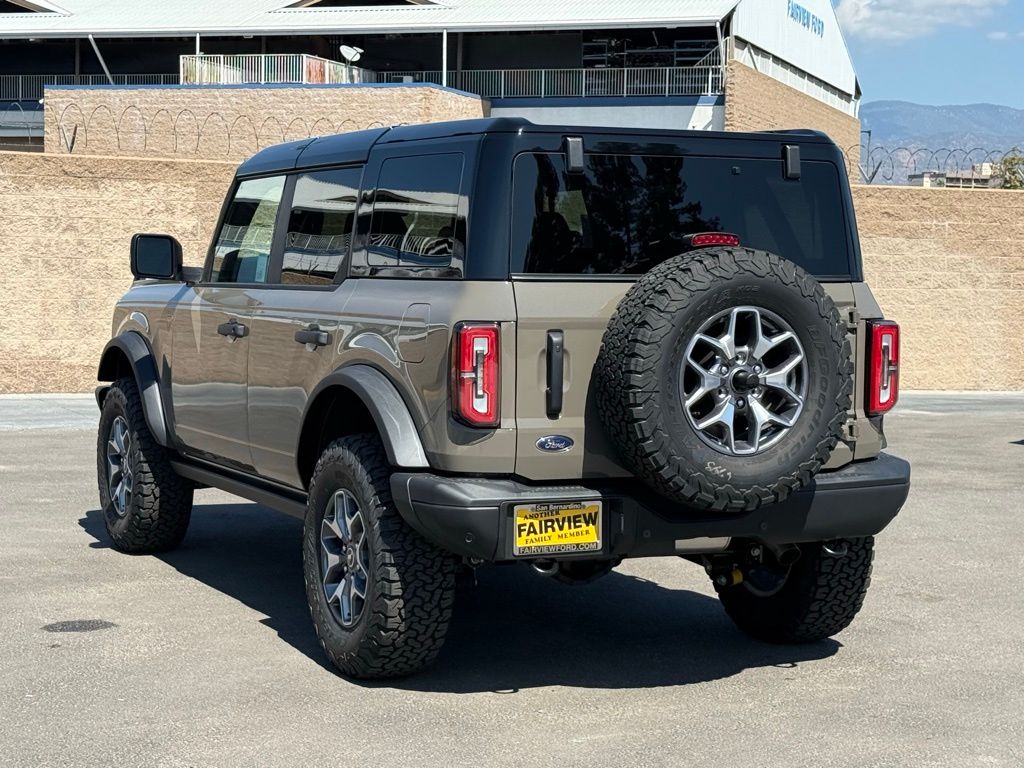 2025 Ford Bronco Badlands photo 4