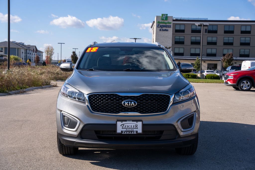 Used 2018 Kia Sorento LX with VIN 5XYPGDA39JG407207 for sale in Mount Pleasant, WI