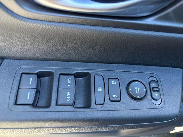 2026 Honda CR-V Hybrid photo 4