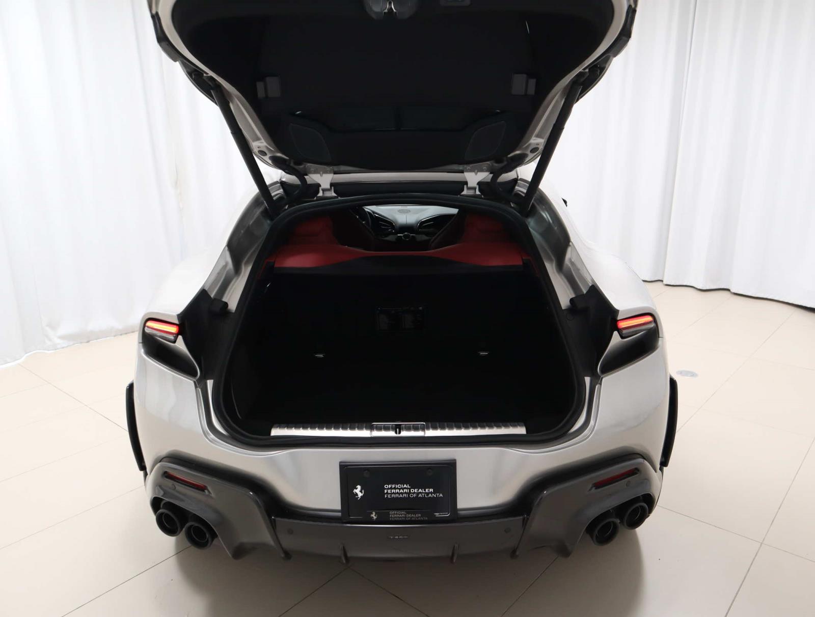 2024 Ferrari Purosangue photo 22