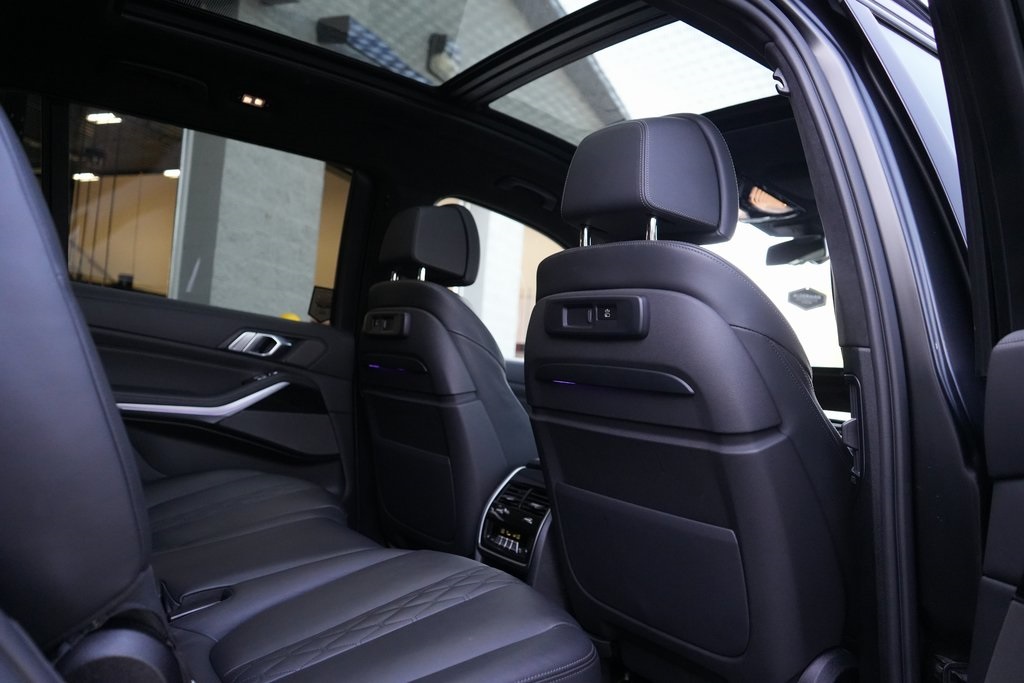 2022 Bmw X7 M50i photo 27