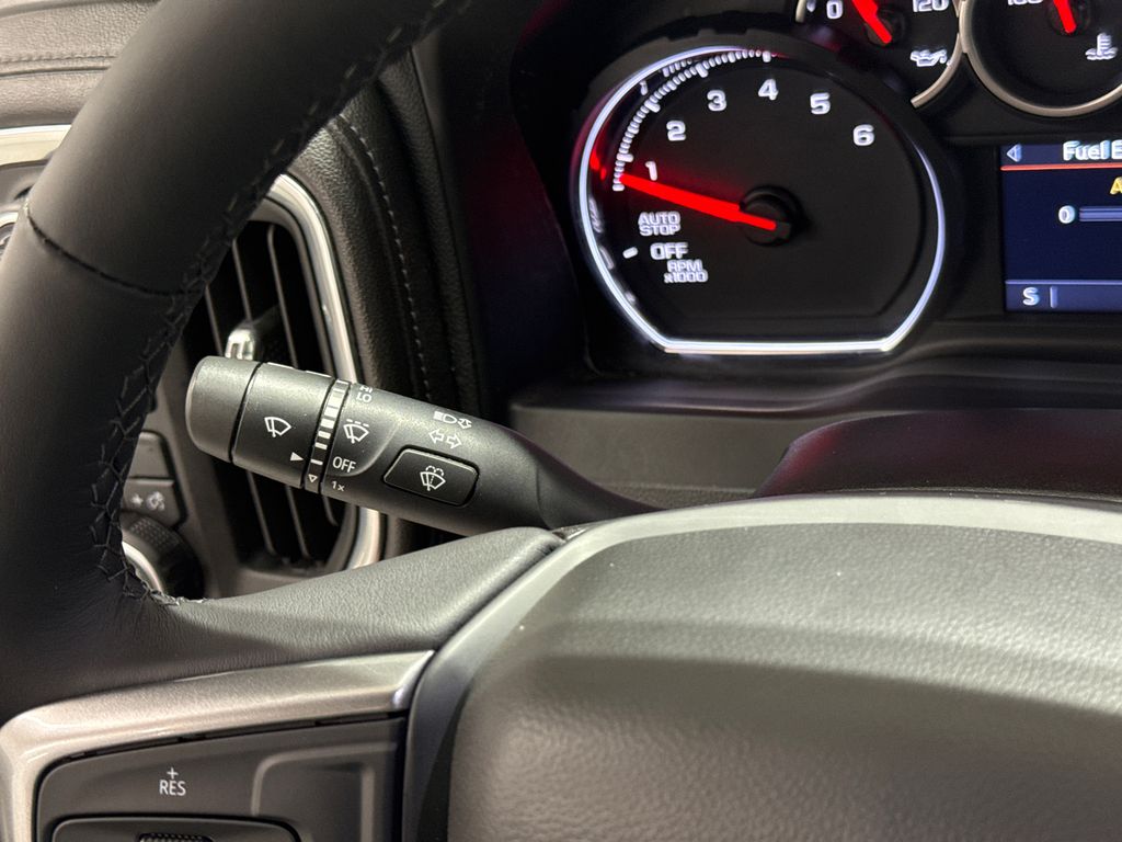 2022 Chevrolet Silverado 1500 LT photo 16