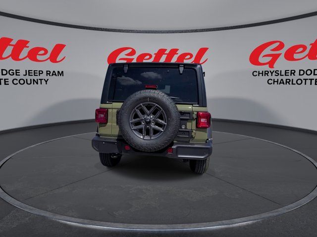 2025 Jeep Wrangler photo 6