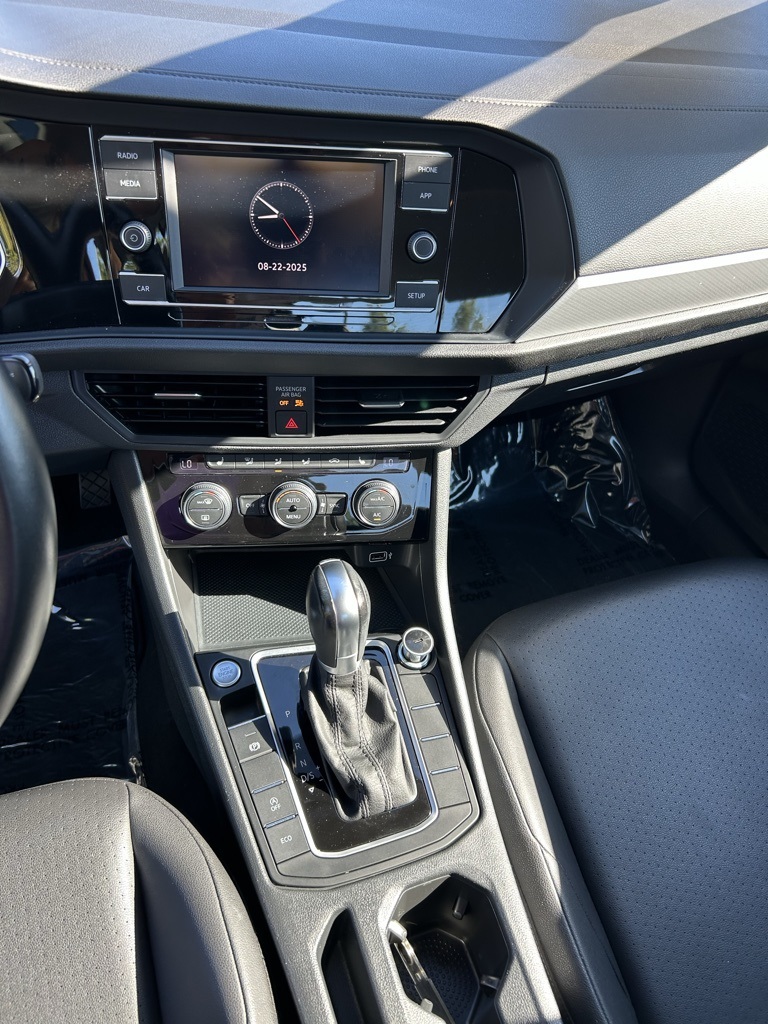 2019 Volkswagen Jetta 1.4T SE photo 18