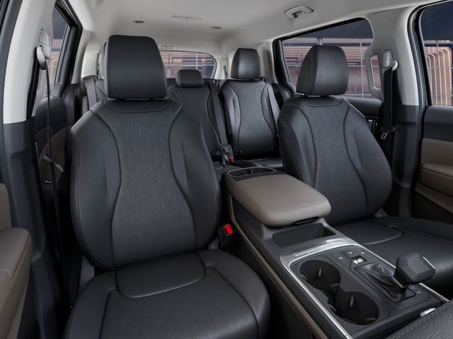 2025 Kia Carnival LXS photo 15