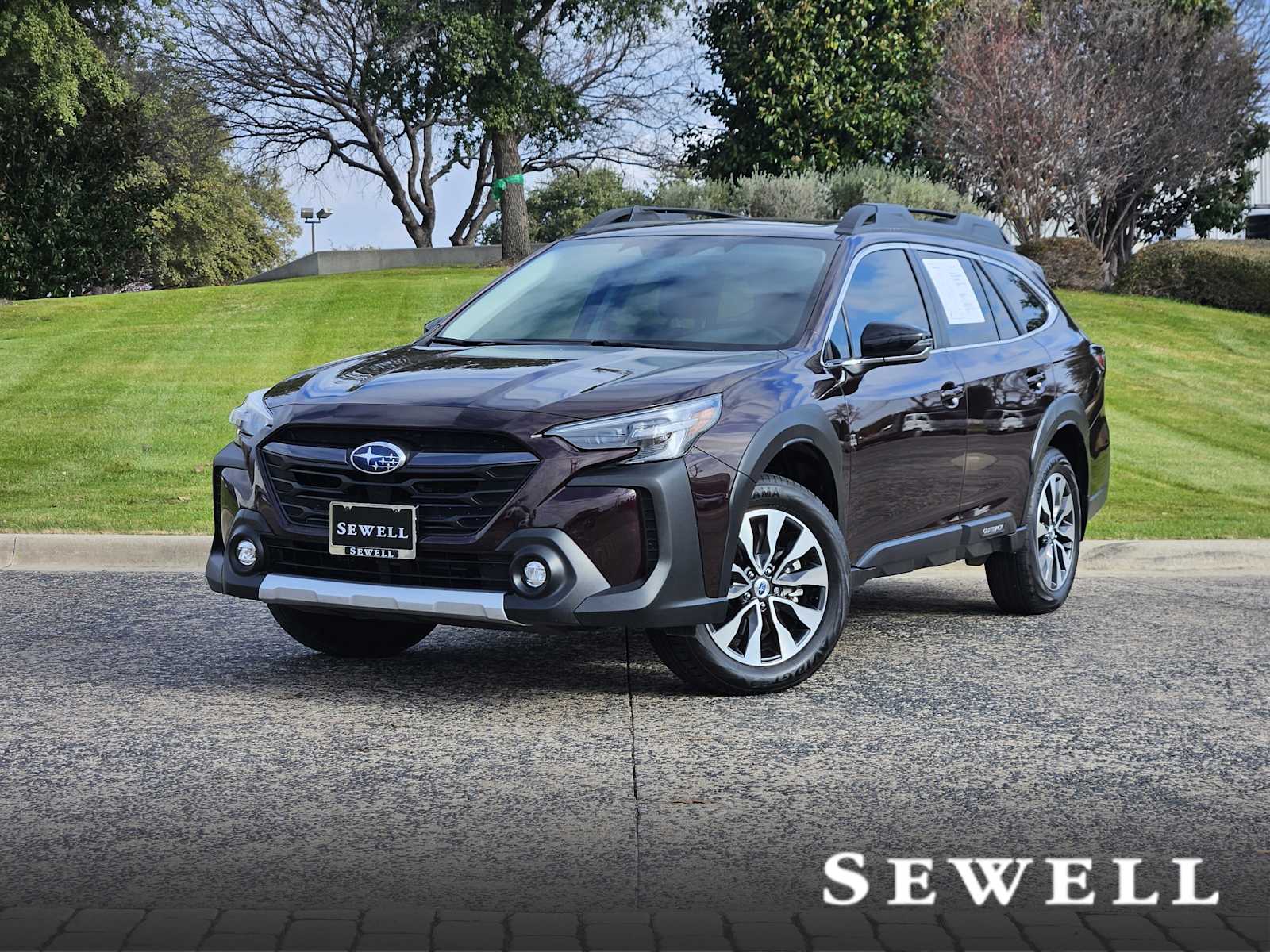 2025 Subaru Outback Limited's photo