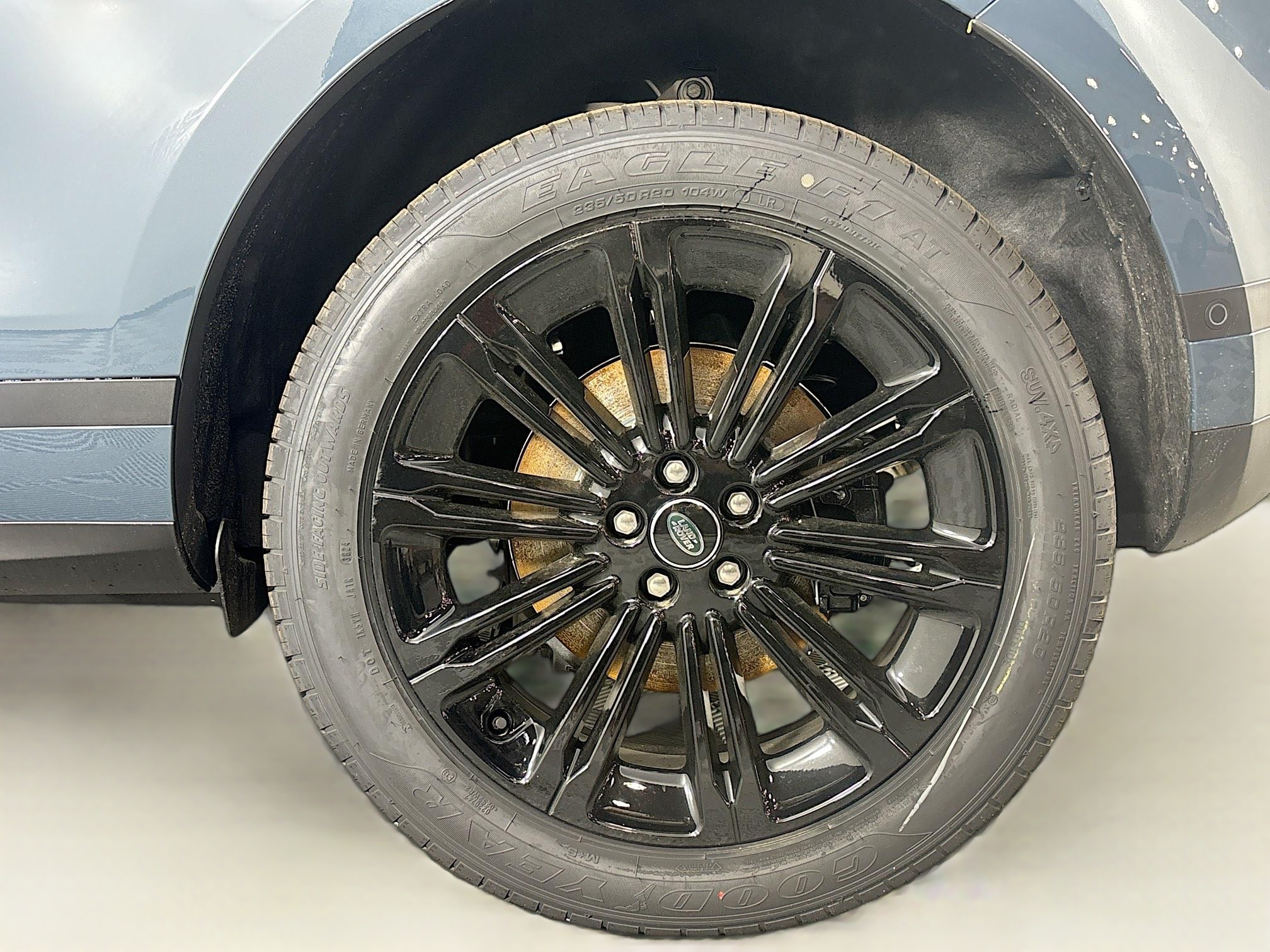 2026 Land Rover Range Rover Evoque S photo 28