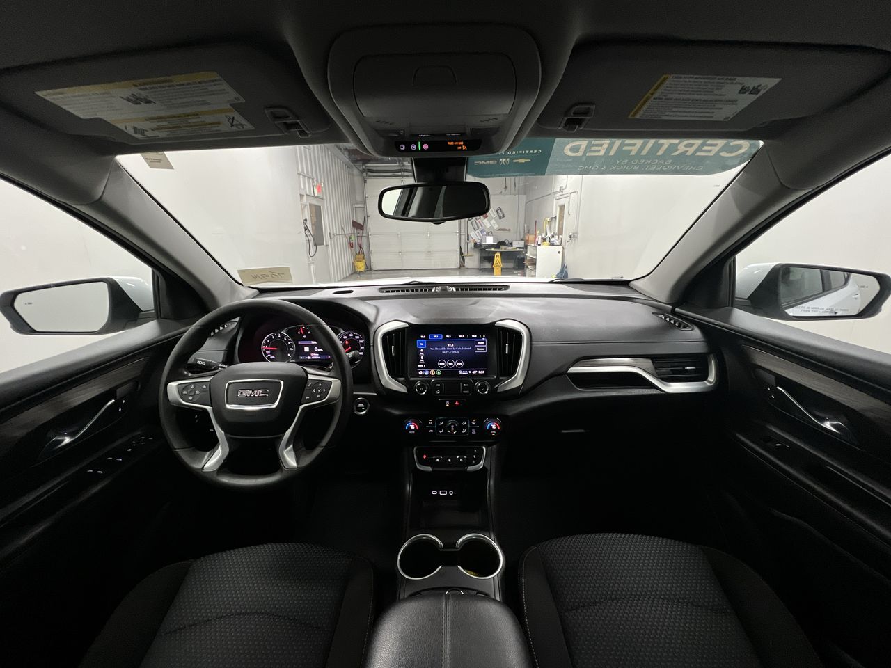 2022 Gmc Terrain SLE photo 19