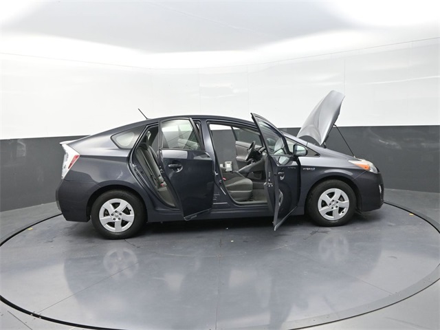 2010 Toyota Prius Two photo 41
