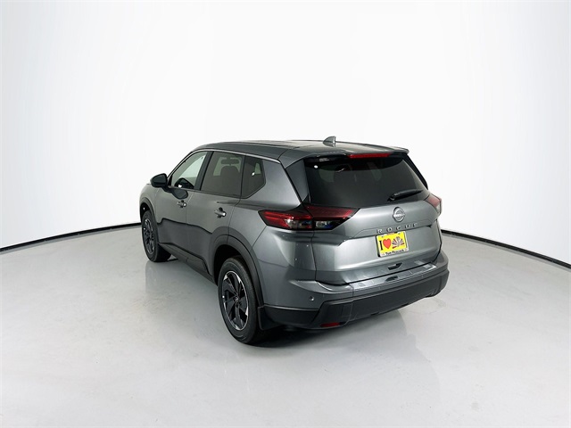 2026 Nissan Rogue SV photo 2