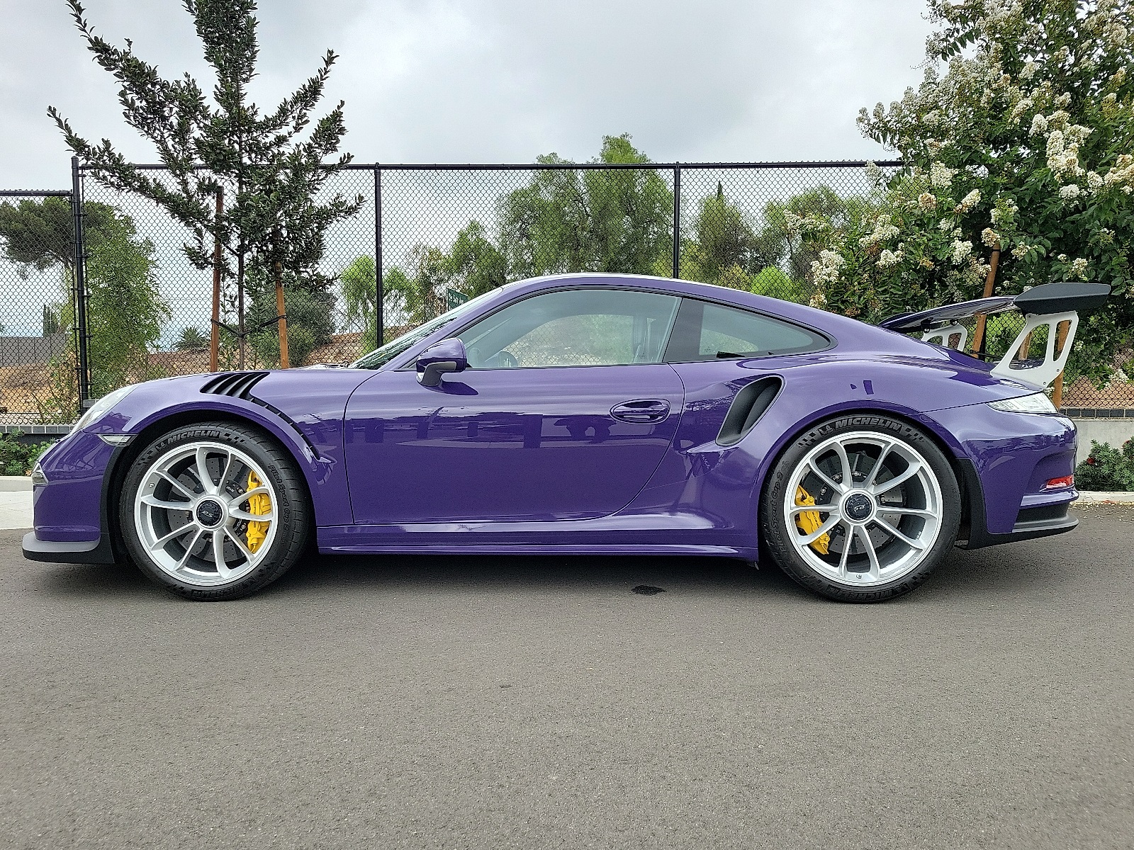 2016 Porsche 911 GT3 RS photo 2