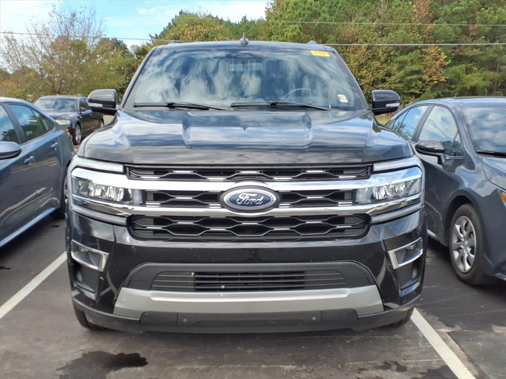 2024 Ford Expedition Limited photo 2