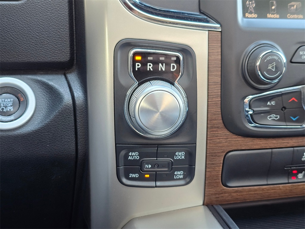 2015 Ram 1500 Laramie photo 16