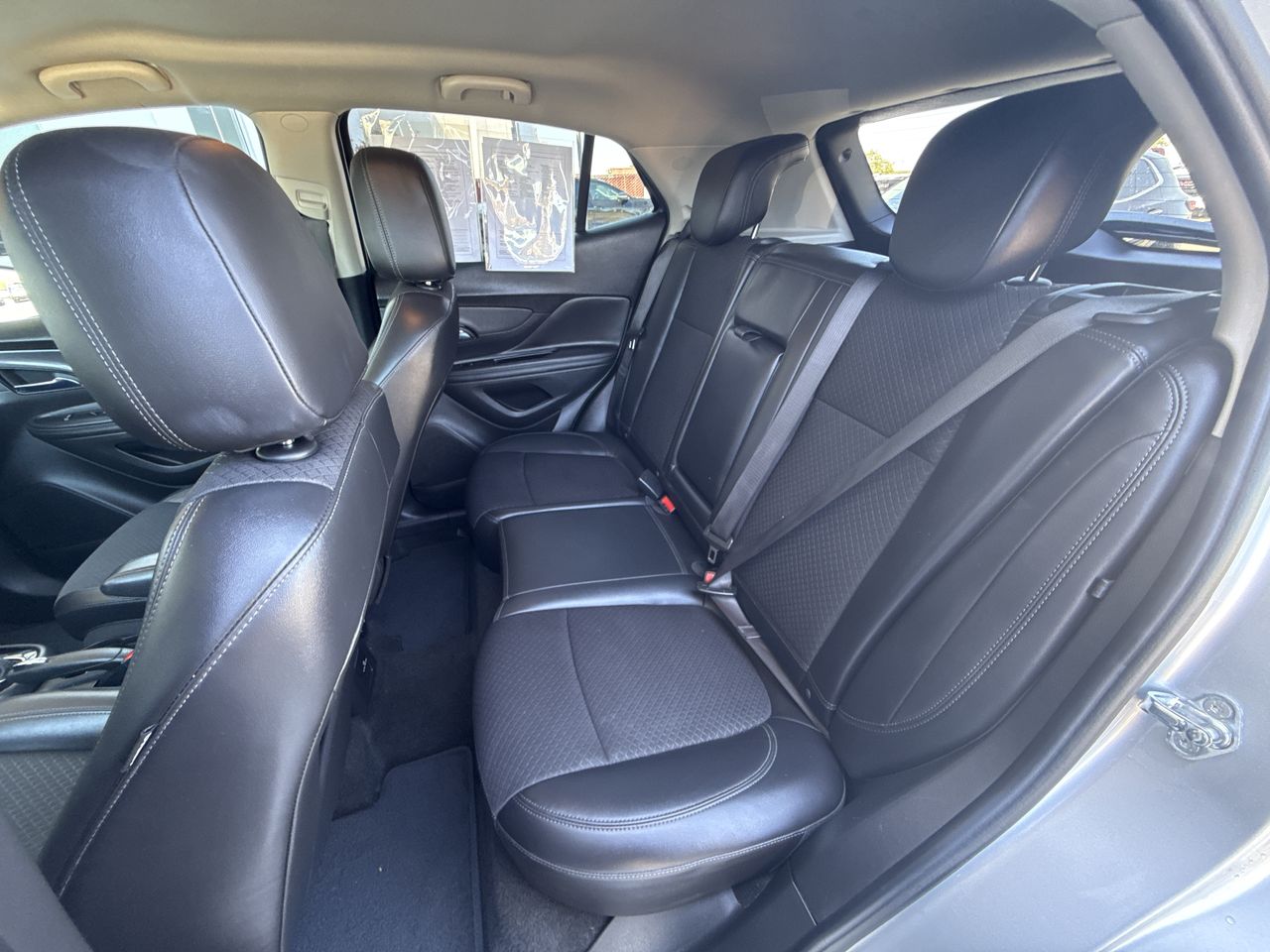 2022 Buick Encore Preferred photo 12