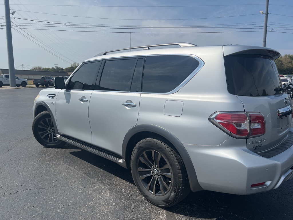 2017 Nissan Armada Platinum photo 5