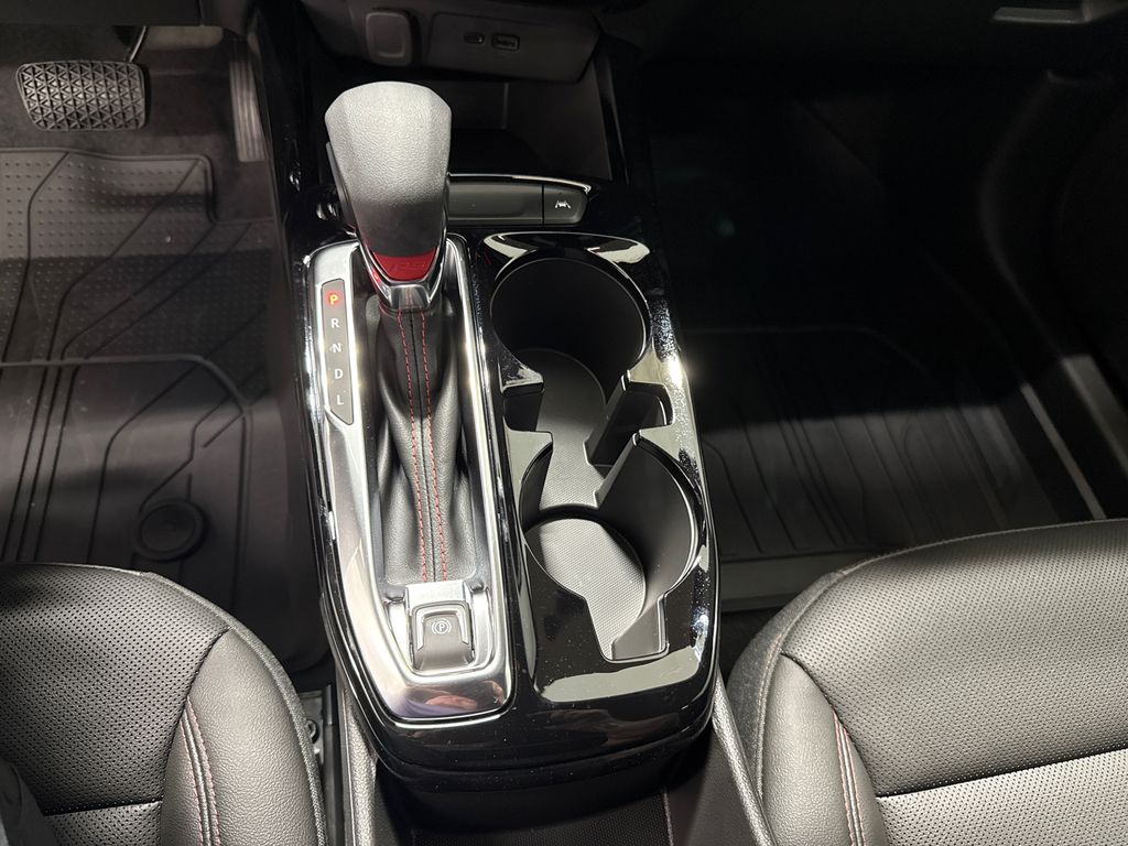 2025 Chevrolet Trax photo 22