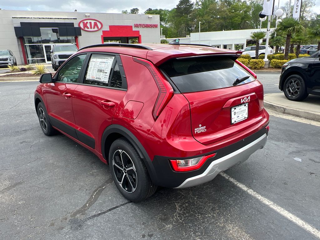2025 Kia Niro EX photo 5