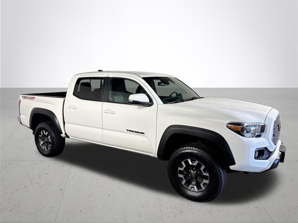 2021 Toyota Tacoma TRD Off-Road photo 4