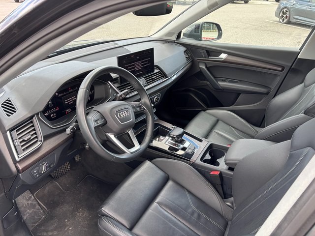 2024 Audi Q5 45 S line Premium photo 3