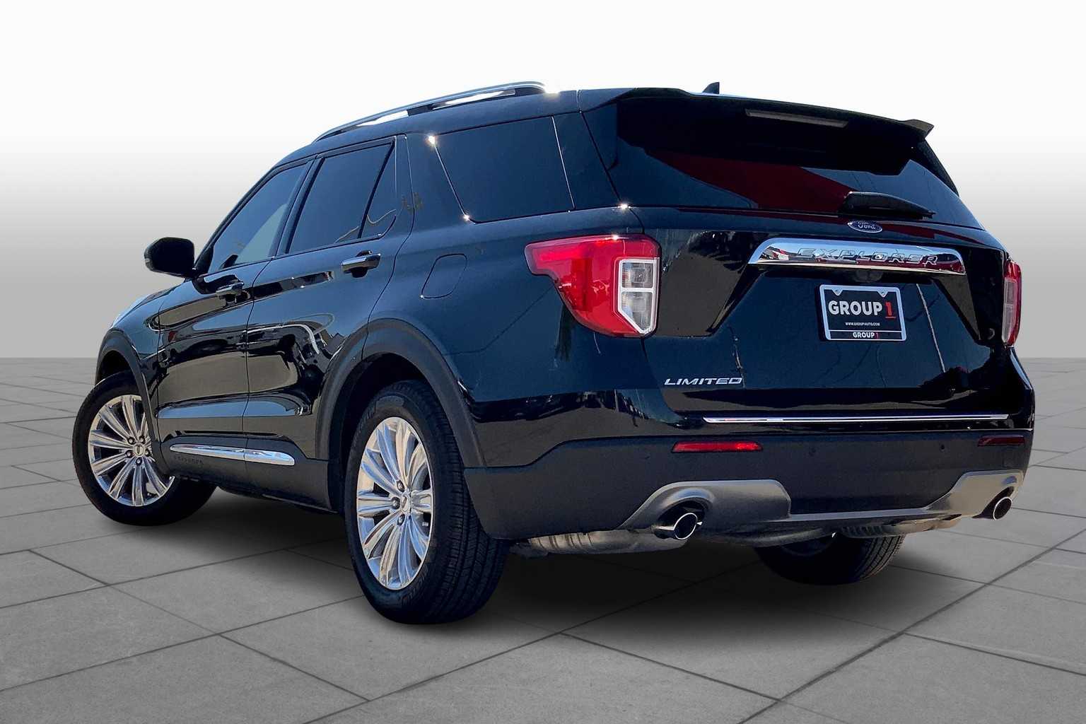 2023 Ford Explorer Limited photo 10