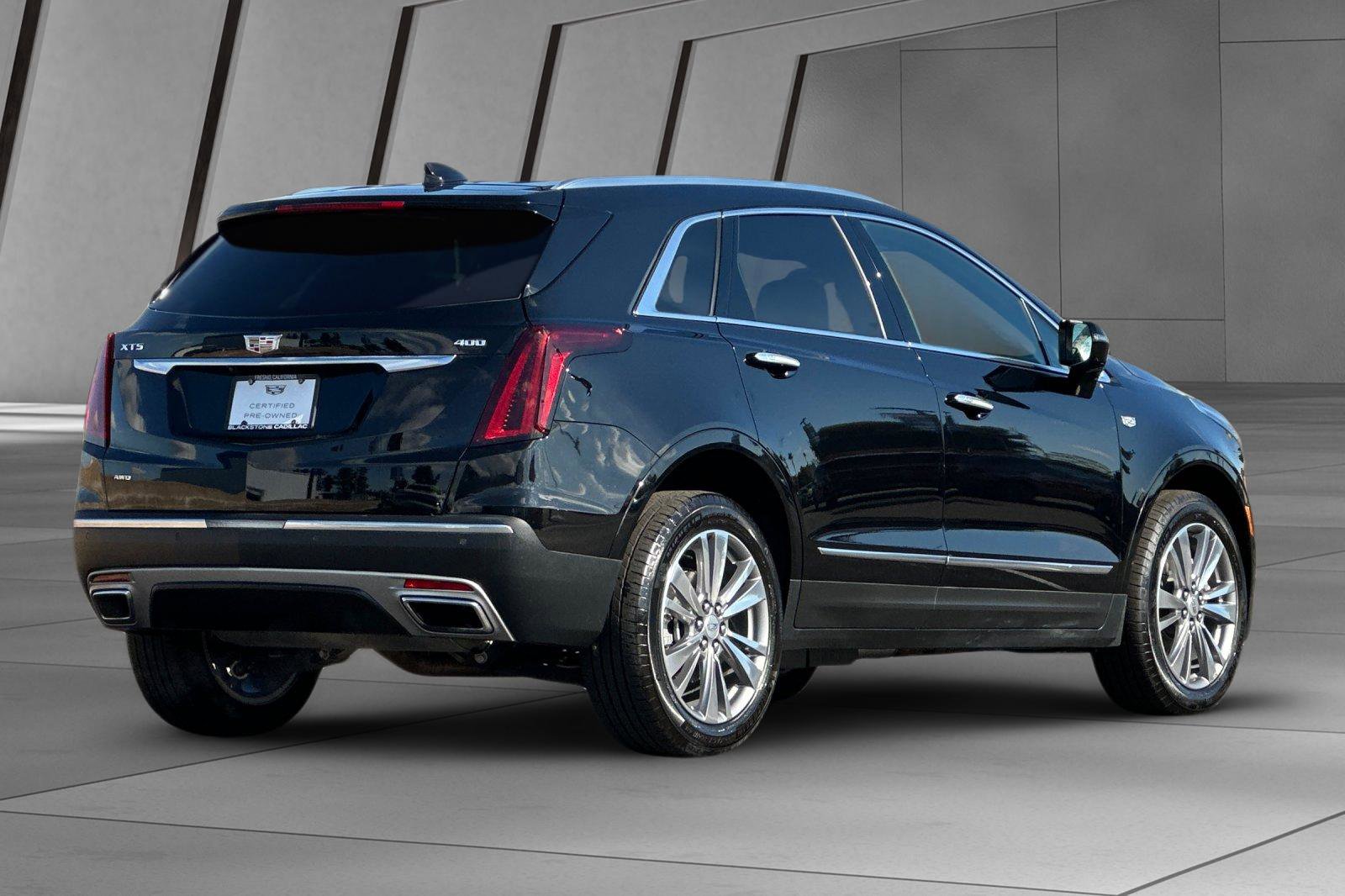2025 Cadillac XT5 Premium Luxury photo 4