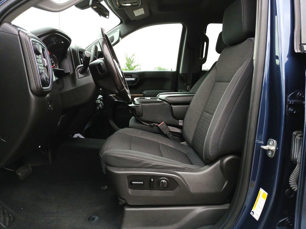 2020 Chevrolet Silverado 1500 RST photo 19
