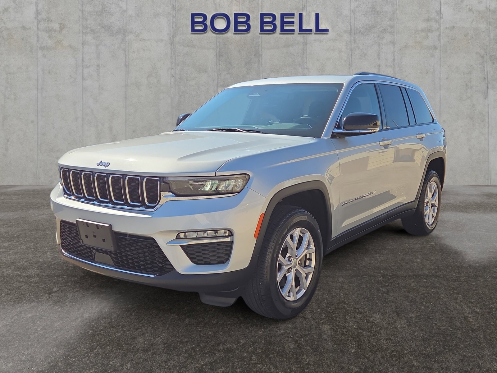 2022 Jeep Grand Cherokee Limited's photo
