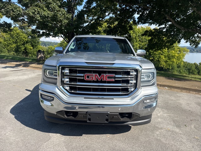 2018 Gmc Sierra 1500 SLT photo 2