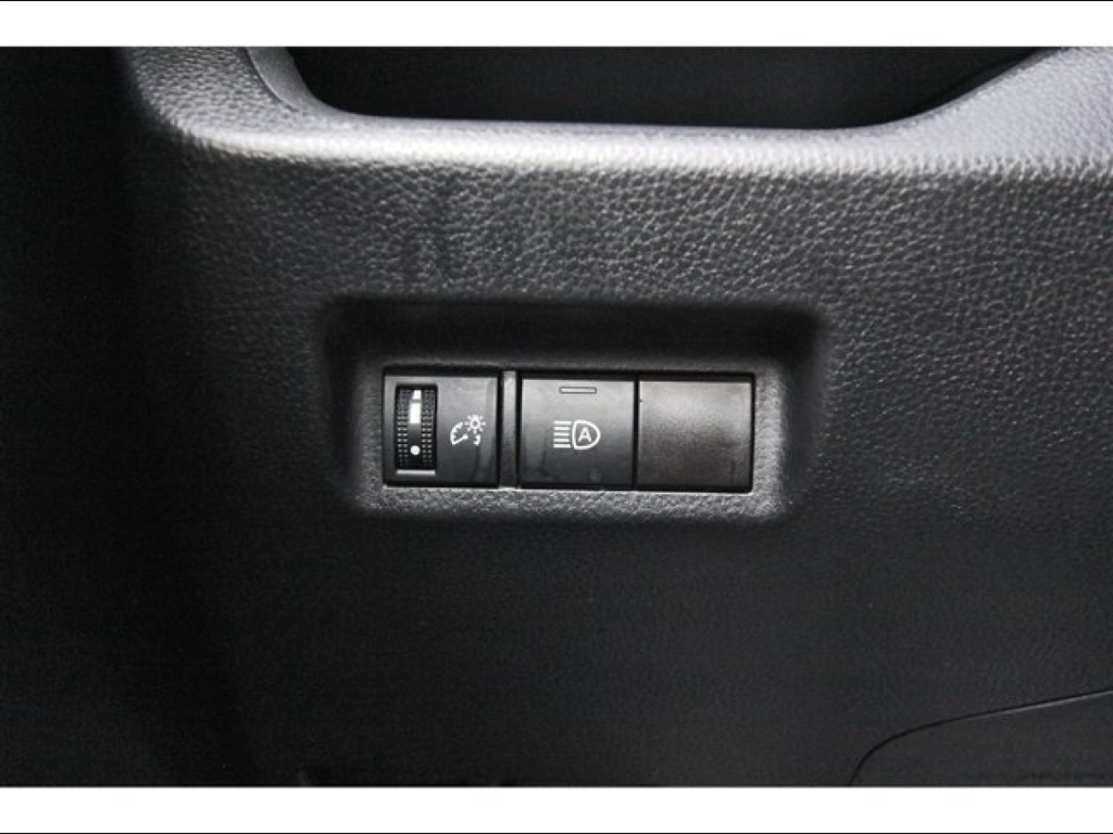 2024 Toyota RAV4 XLE Silver at Robbins Nissan