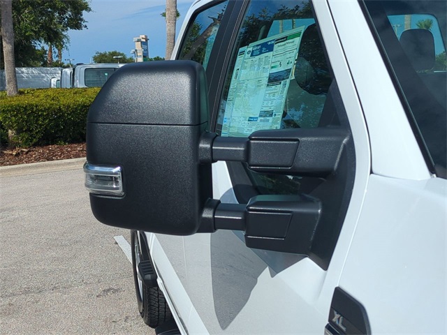 2025 Ford F-250 XL photo 12