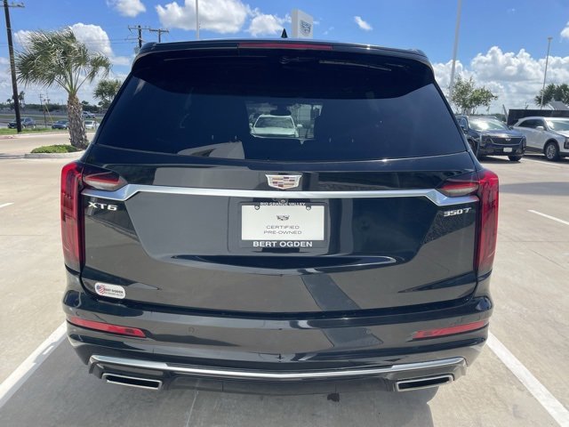 2024 Cadillac XT6 Luxury photo 2