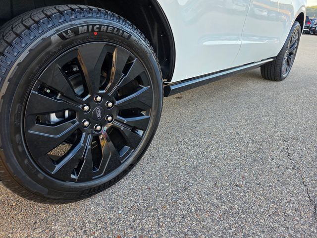 2025 Ford Expedition Platinum photo 41