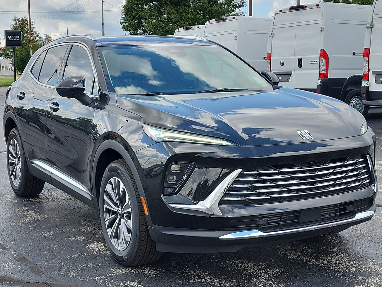 2025 Buick Envision Preferred's photo