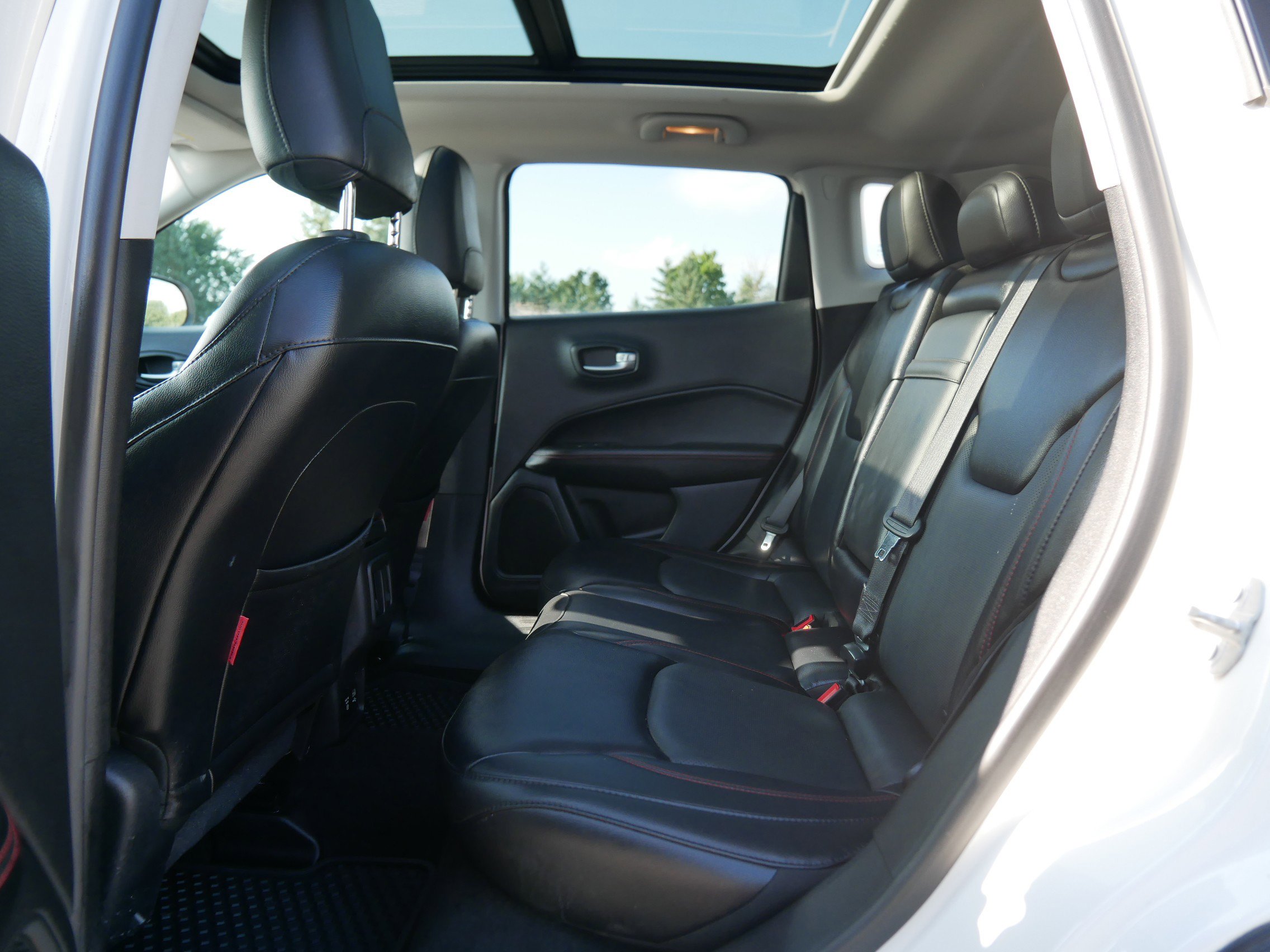2017 Jeep Compass Trailhawk photo 6