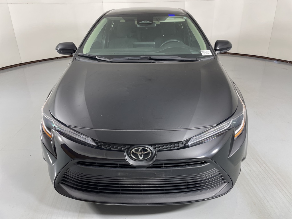 2024 Toyota Corolla LE photo 2