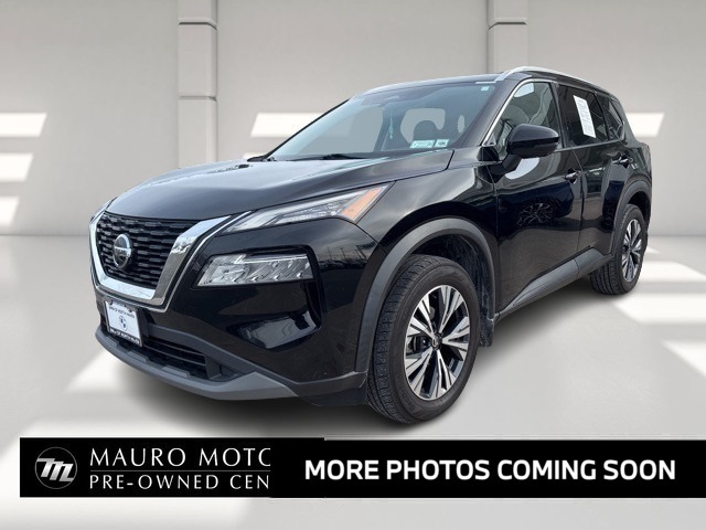 2021 Nissan Rogue SV's photo
