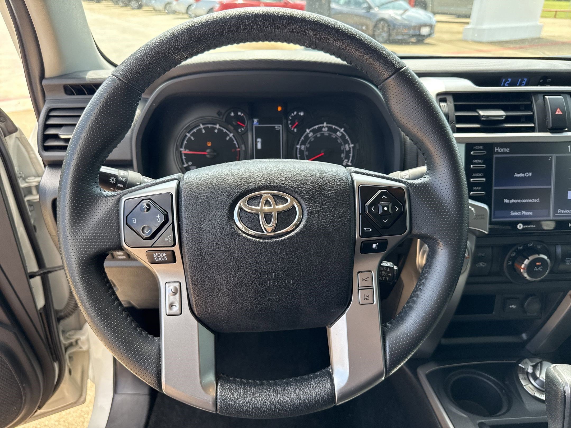 2023 Toyota 4Runner SR5 photo 14